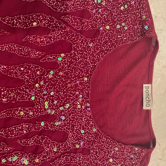 Burgandy Tulle lined tops beaded lightweight size Xs small long sleeves pull on - Picture 4 of 5